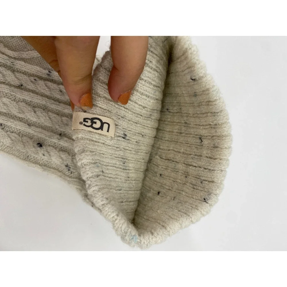 UGG‎ Cable Knit Socks Women OS Cream Donegal Fleck Tall Boot Socks